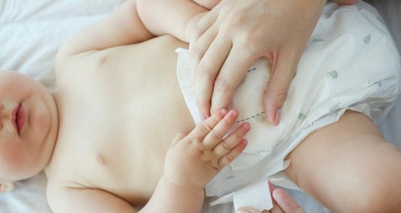 Trẻ sơ sinh đóng bỉm nhiều có tốt không? 3
