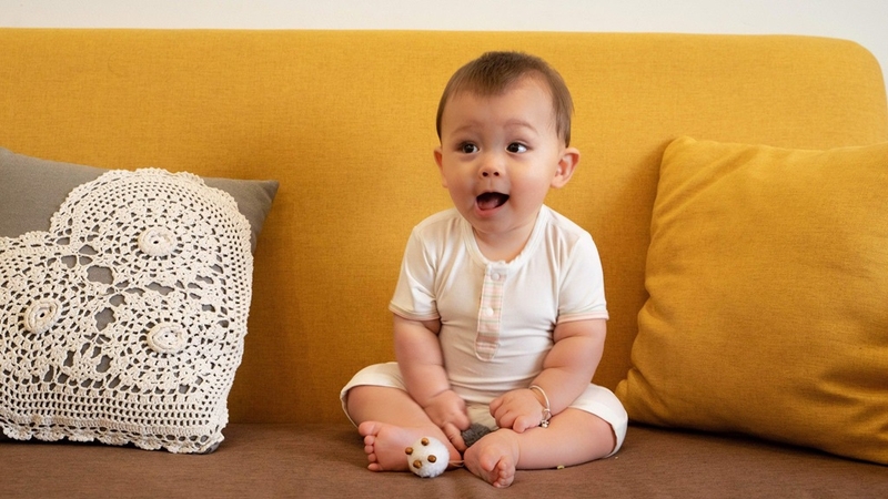 Trẻ sơ sinh ho 1-2 tiếng có sao không? Cách chăm sóc trẻ sơ sinh bị ho 2