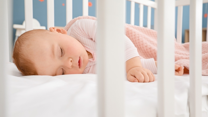 Trẻ sơ sinh ngủ nhiều​ có đáng lo ngại không? Một số điều cha mẹ cần biết 6