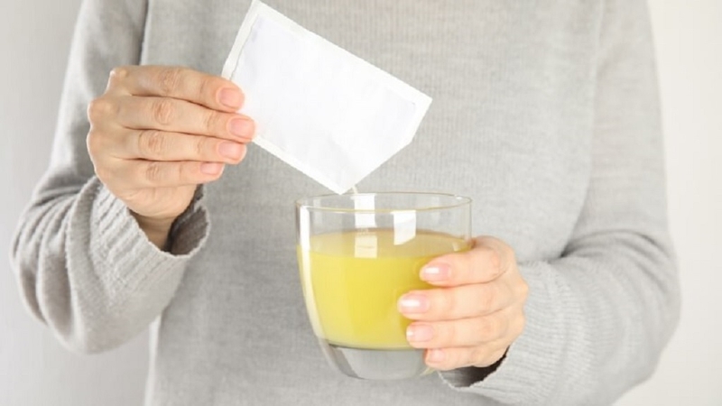 Trẻ sốt xuất huyết nên uống Oresol như thế nào? Những lưu ý khi cho trẻ uống Oresol 3