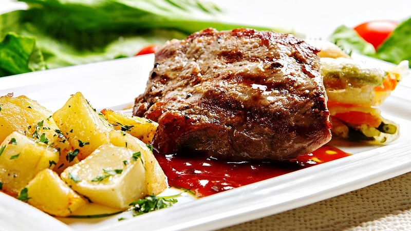 Bổ sung đủ sắt như ăn thịt bò giúp cải thiện chất lượng giấc ngủ và sức khỏe tổng thể