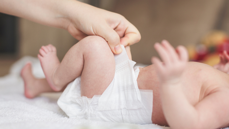 Chăm sóc da và phòng ngừa hăm tã ở trẻ bị tiêu chảy