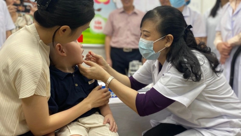 Trẻ uống vitamin A đến mấy tuổi và nên uống khi nào 1