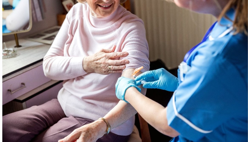 Trên 65 có cần tiêm vắc xin phế cầu không 2