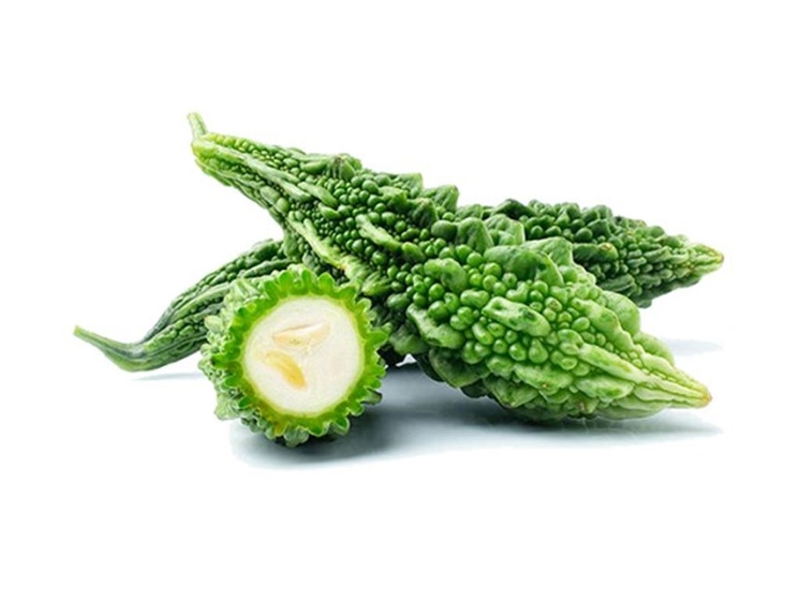 trị dị ứng da mặt bằng khổ qua 1