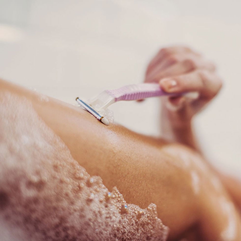 Trị dứt điểm tình trạng lông mọc ngược sau khi cạo 1