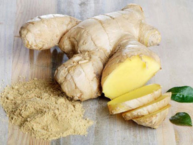 trị rạn da sau sinh bằng rượu gừng nghệ 1