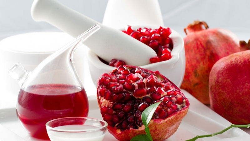 7 mẹo làm hồng môi khi bôi son thường xuyên 5