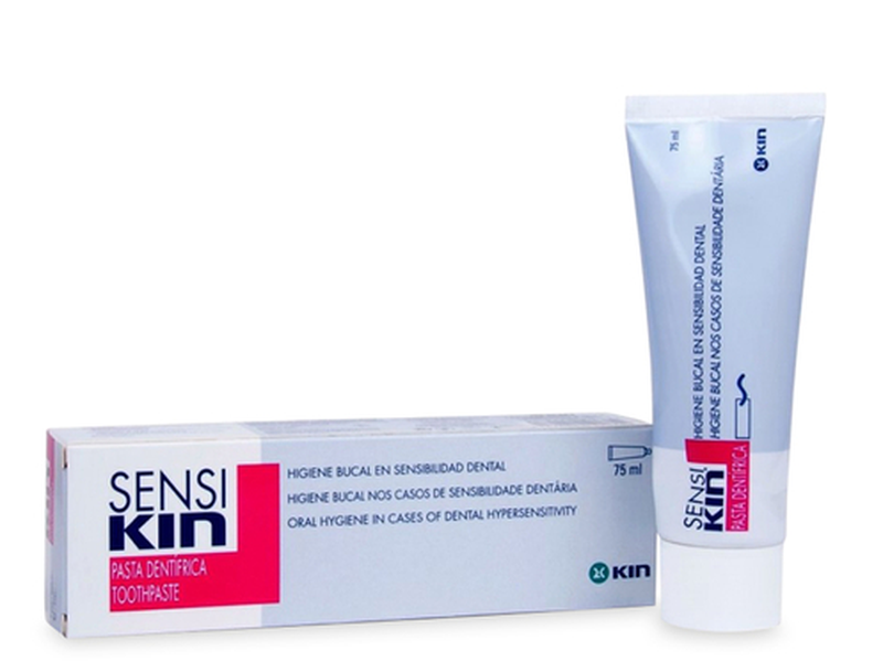 Trị thâm quầng mắt bằng kem đánh răng Sensikin