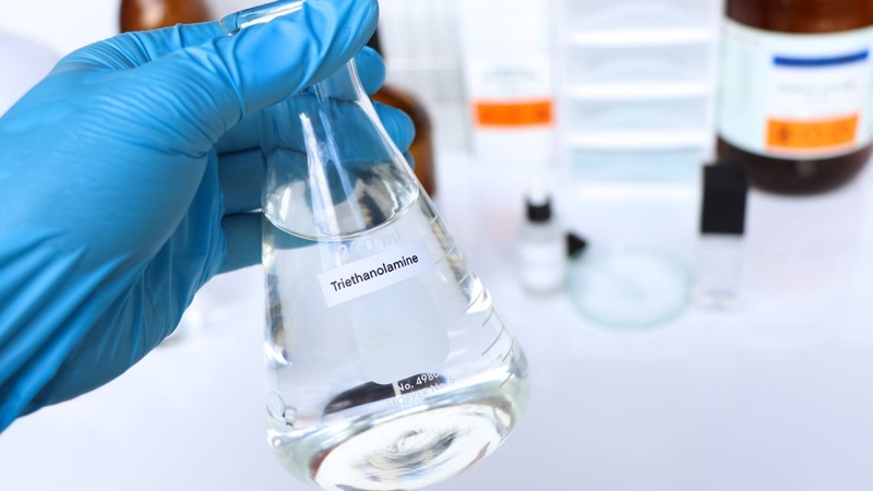 Triethanolamine là gì? Công dụng và cách dùng an toàn 3