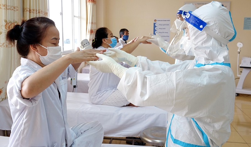 Tập thở giúp phục hồi chức năng phổi, giảm thiểu tình trạng khó thở