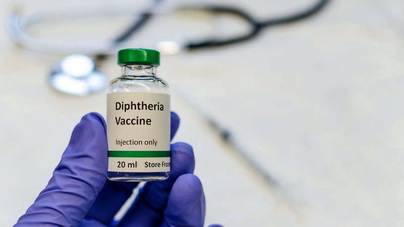 Triệu chứng sau khi tiêm bạch hầu cùng hướng xử trí nếu không may gặp phải 1