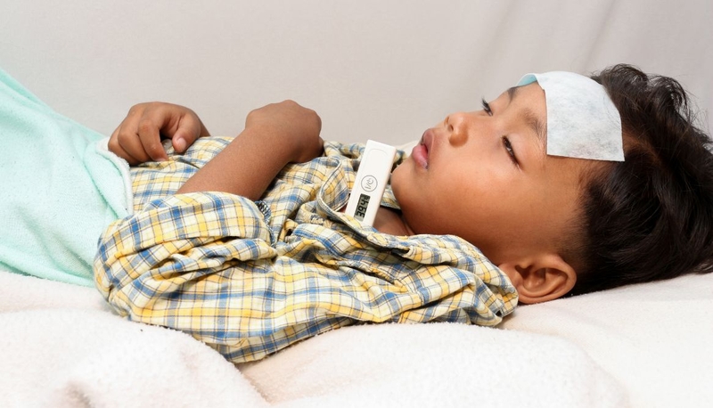 Nhận biết triệu chứng sốt xuất huyết nhẹ, cách theo dõi và chăm sóc 3