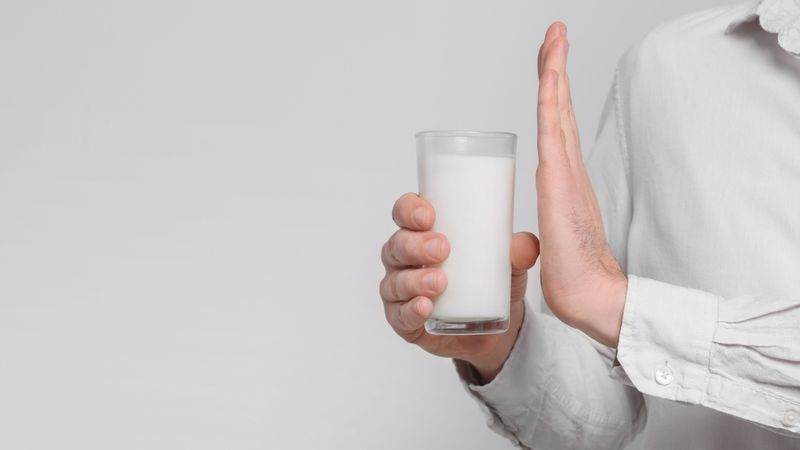 Không dung nạp lactose có thể gây đầy bụng và trung tiện nhiều