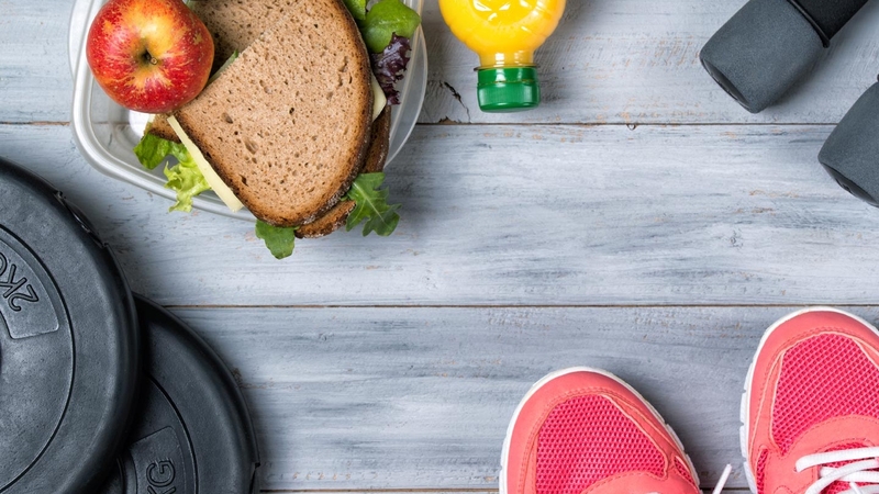 Trước khi chạy bộ nên ăn gì? Bổ sung gì trong quá trình chạy bộ? 1