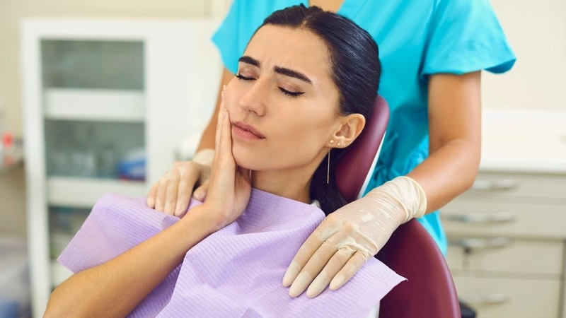 Người bệnh cần thông báo đầy đủ về thuốc đang sử dụng