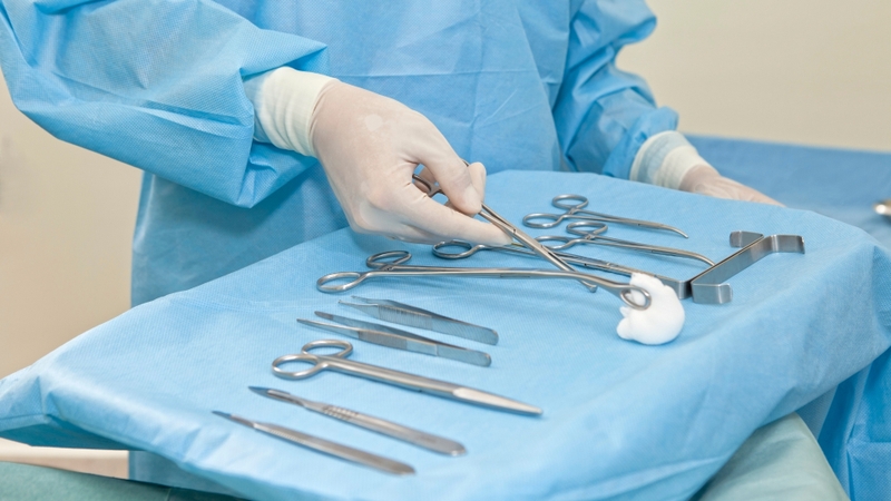 Cắt tử cung được chỉ định trong các trường hợp tử cung phì đại do u xơ lớn