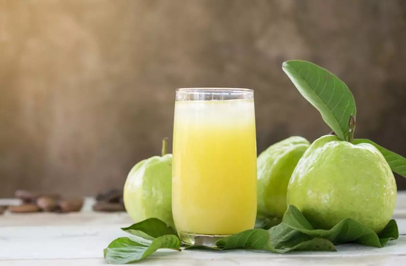 Tự làm nước ép thải độc trị mụn với những nguyên liệu đơn giản 3