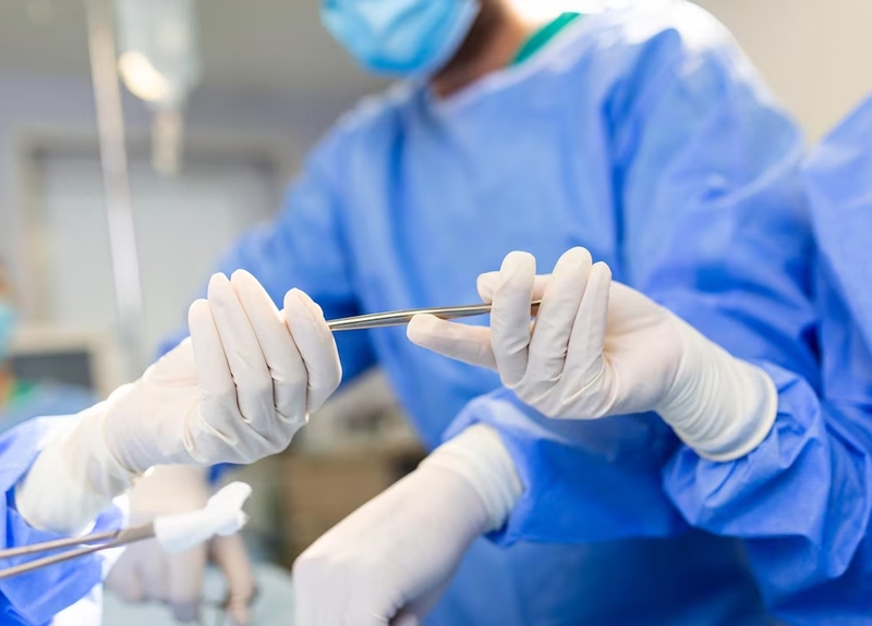 Tụ máu ngoài màng cứng: Nguyên nhân, triệu chứng, chẩn đoán và điều trị 4