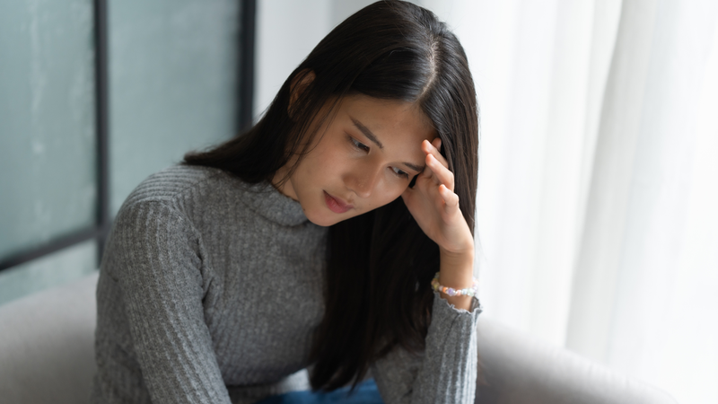 Người tự thao túng dễ tự nhận lỗi về mình, cảm thấy bản thân yếu kém