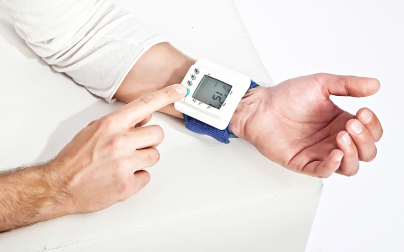 Tư vấn: Nên mua máy đo huyết áp loại nào? 3