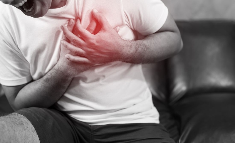 Tức ngực khó thở nuốt nghẹn: Nguyên nhân và cách điều trị 1