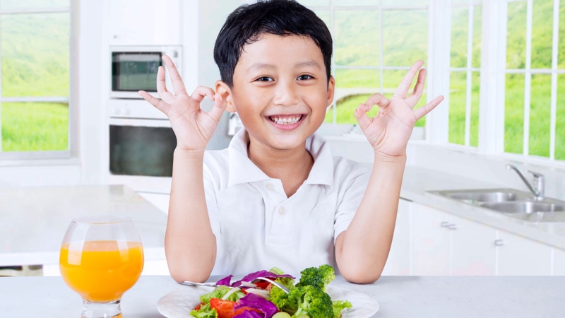 Dinh dưỡng đầy đủ, ngủ đủ giấc và vận động hỗ trợ phát triển tuổi dậy thì