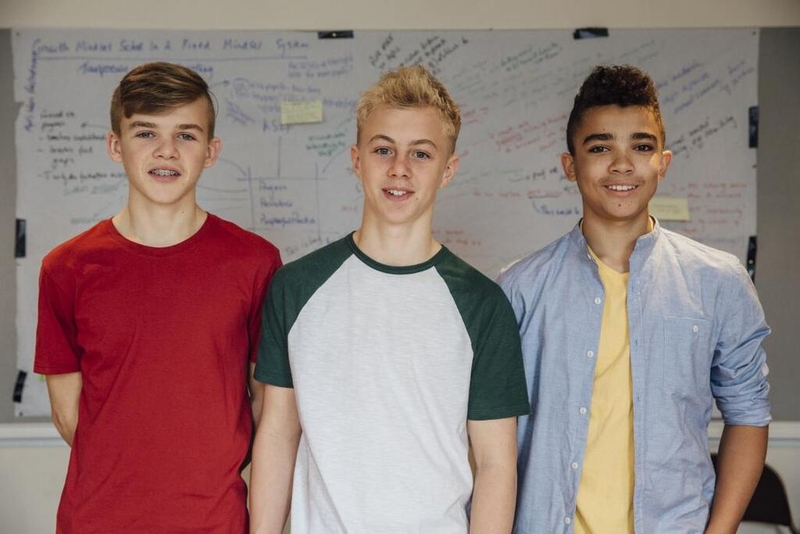 tuoi-day-thi-o-nam-gioi-bat-dau-khi-nao-lam-sao-de-nhan-biet 1