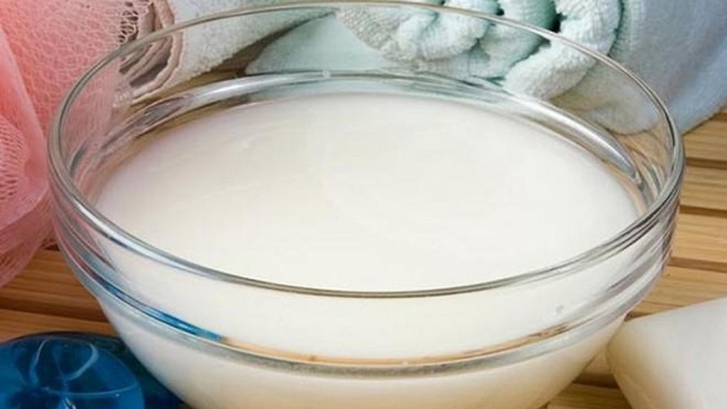 Ủ tóc bằng nước vo gạo: Giải pháp suôn mượt và kích thích mọc tóc 3