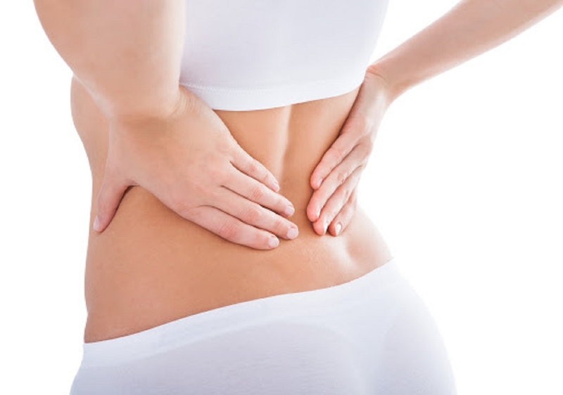 U xơ tử cung ảnh hưởng đến khả năng giữ thăng bằng của lưng