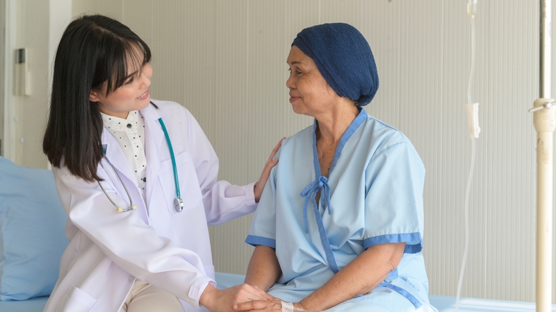 Tiên lượng sống phụ thuộc vào giai đoạn bệnh tại thời điểm phát hiện, mức độ lan rộng của khối u cũng như khả năng đáp ứng với điều trị