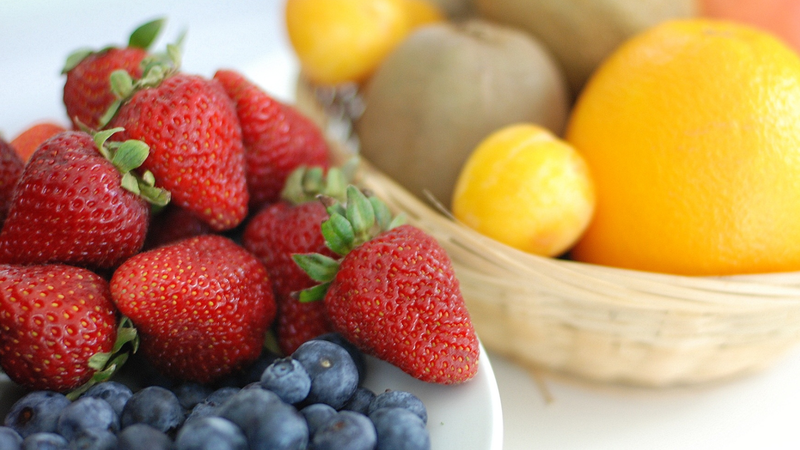 Đường có sẵn trong trái cây, rau củ và ngũ cốc nguyên hạt