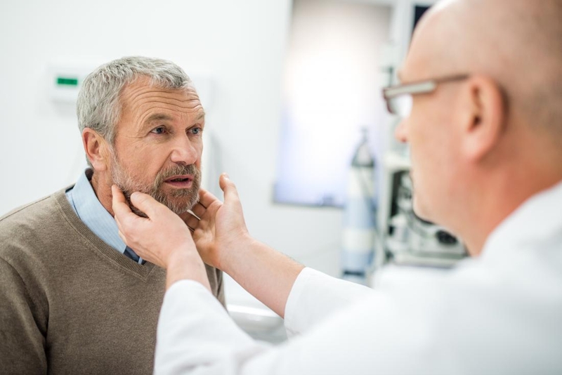 Ung thư tai có chữa được không?3