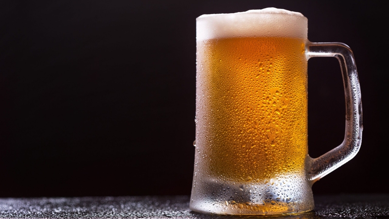 Nồng độ cồn trong bia dao động 4 - 6%