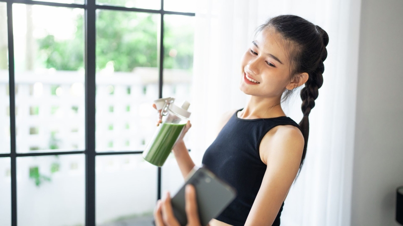 Vì sao nhiều người lo lắng về việc uống BCAA nổi mụn?