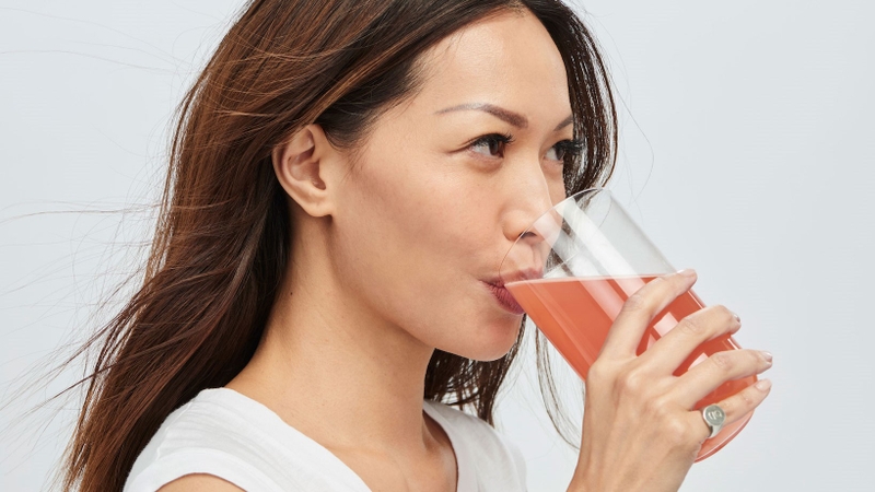 Uống collagen có bị nóng không? Hướng dẫn uống collagen hiệu quả cho da 1