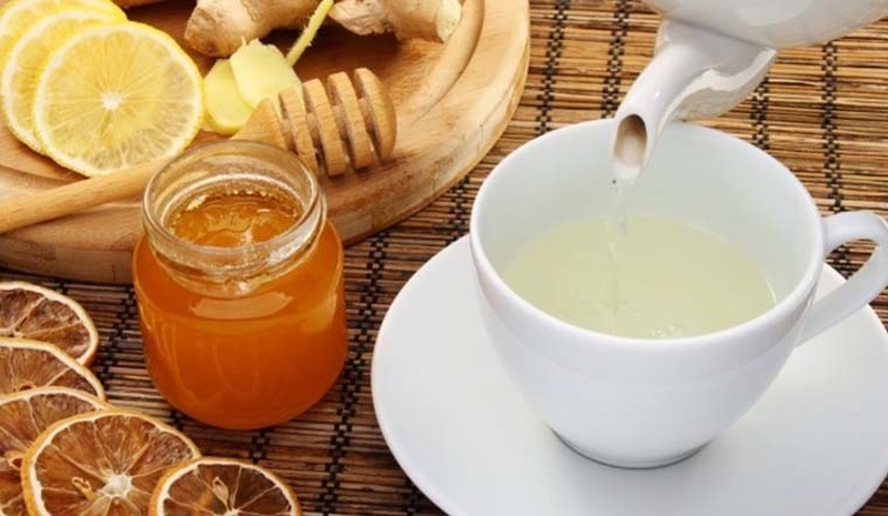 Uống nước mật ong giúp thanh lọc, giải độc gan