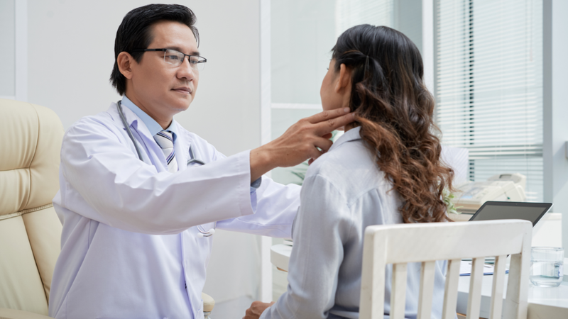 Đừng tự đoán bệnh mà hãy đi khám để tìm đúng nguyên nhân