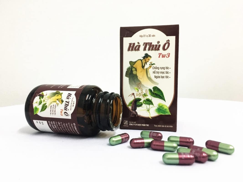 Hà thủ ô là loại thảo dược có khả năng khắc phục các vấn đề về tóc đặc biệt là rụng tóc