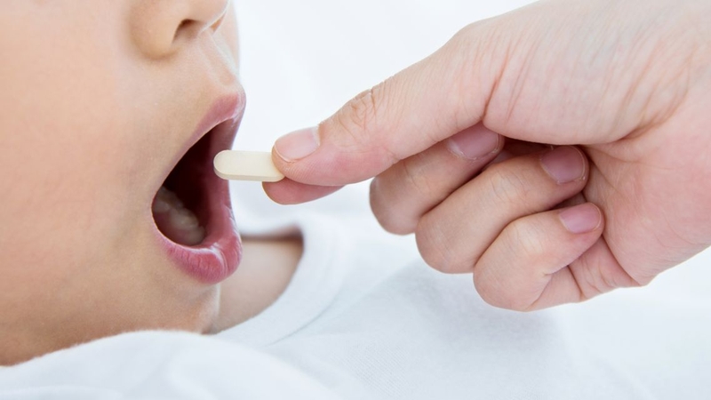 Không nên tự ý kết hợp nhiều loại thuốc hạ sốt để tránh nguy cơ quá liều