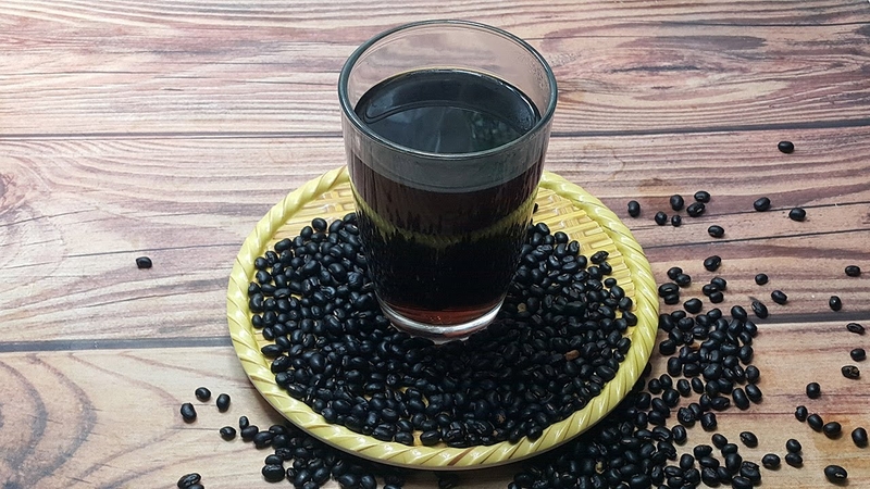 Uống nước đỗ đen rang hàng ngày có tốt không 2