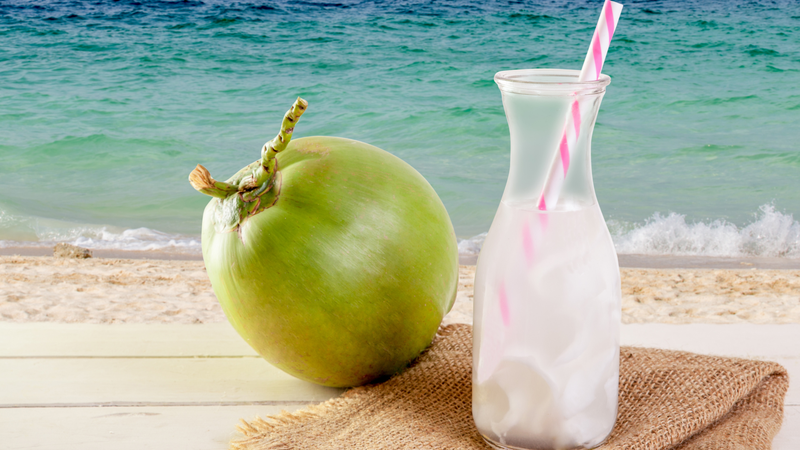 Uống nước dừa có tốt cho xương khớp không và những điều cần biết 3