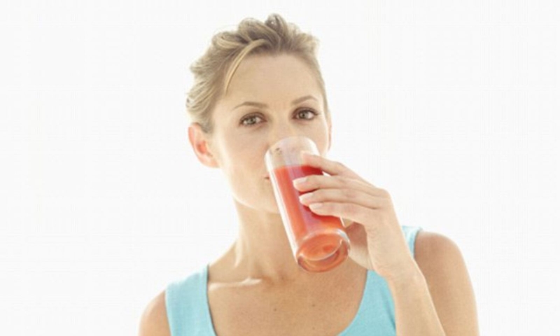 Uống nước ép cà chua mỗi ngày có tốt không 3