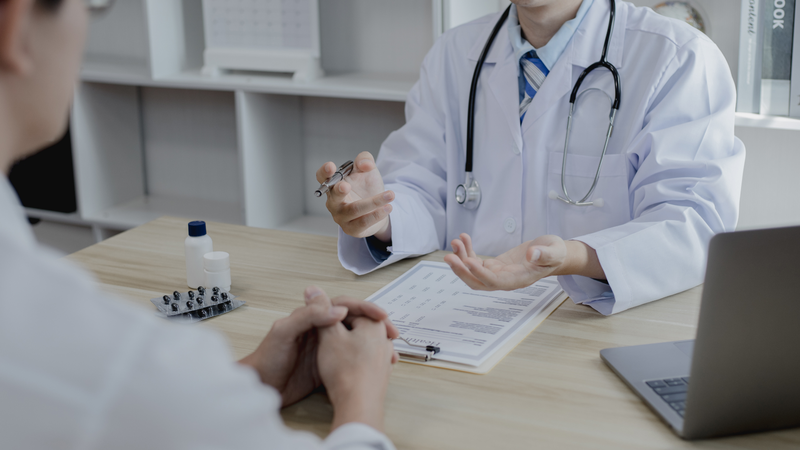 Bác sĩ khuyến cáo không nên xem nước lá tre gai là thuốc chữa bệnh hay tự ý thay thế điều trị y khoa