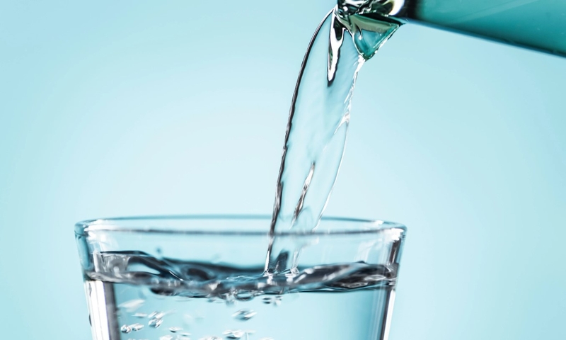 Uống phải nước bể bơi có sao không? Xử lý như thế nào? 3