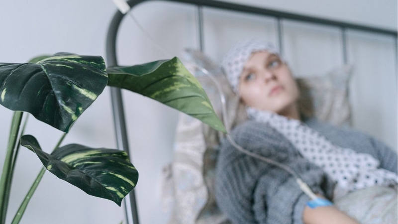 Điều trị ung thư biểu mô tuyến kém biệt hóa thường cần phối hợp nhiều phương pháp