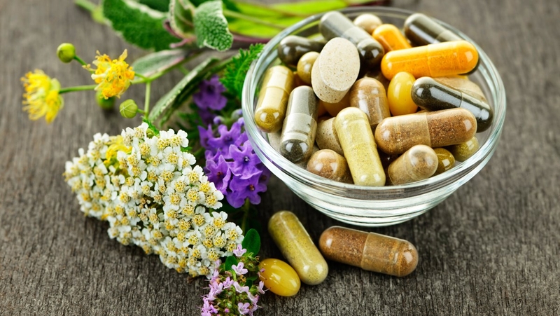 uong-thuc-pham-chuc-nang-co-hai-than-khong 2.jpg