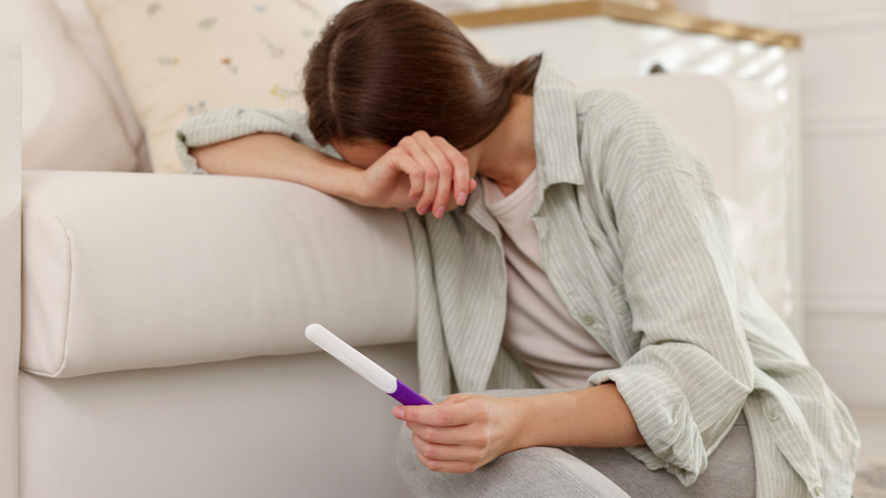 Thuốc giảm cân có thể làm mỏng niêm mạc tử cung, khiến phôi khó làm tổ sau thụ tinh