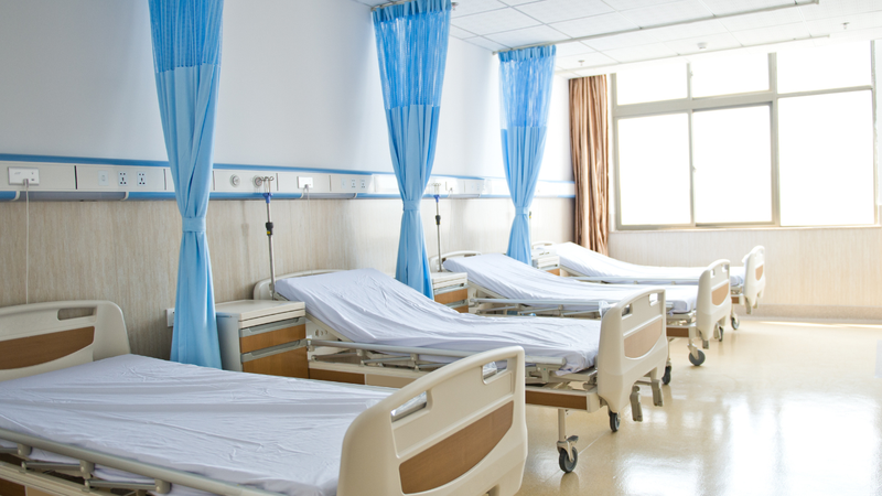 Uống thuốc kháng sinh sau phẫu thuật có khả năng hồi phục nhanh hơn