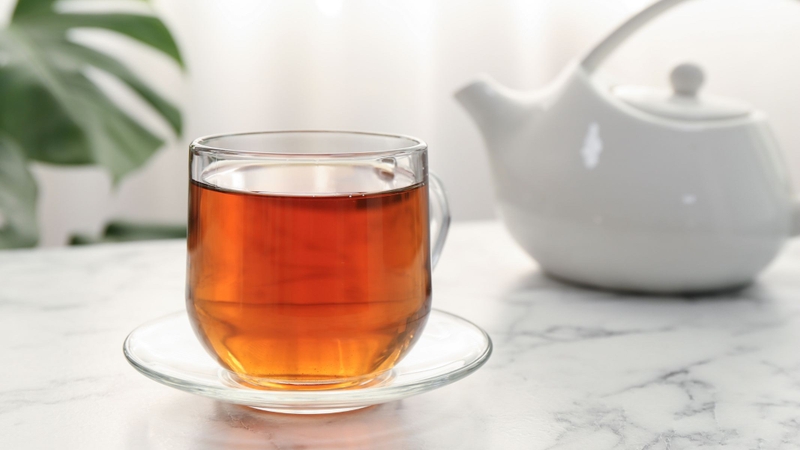 Yến mạch chứa beta-glucan, một loại chất xơ hòa tan có khả năng cải thiện chuyển hóa lipid, giảm cholesterol xấu (LDL)